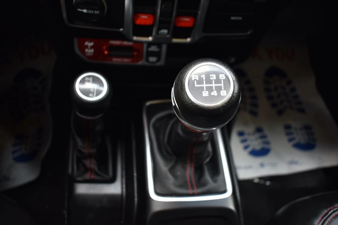 2022 Jeep JT Gladiator - Image 14 of 21