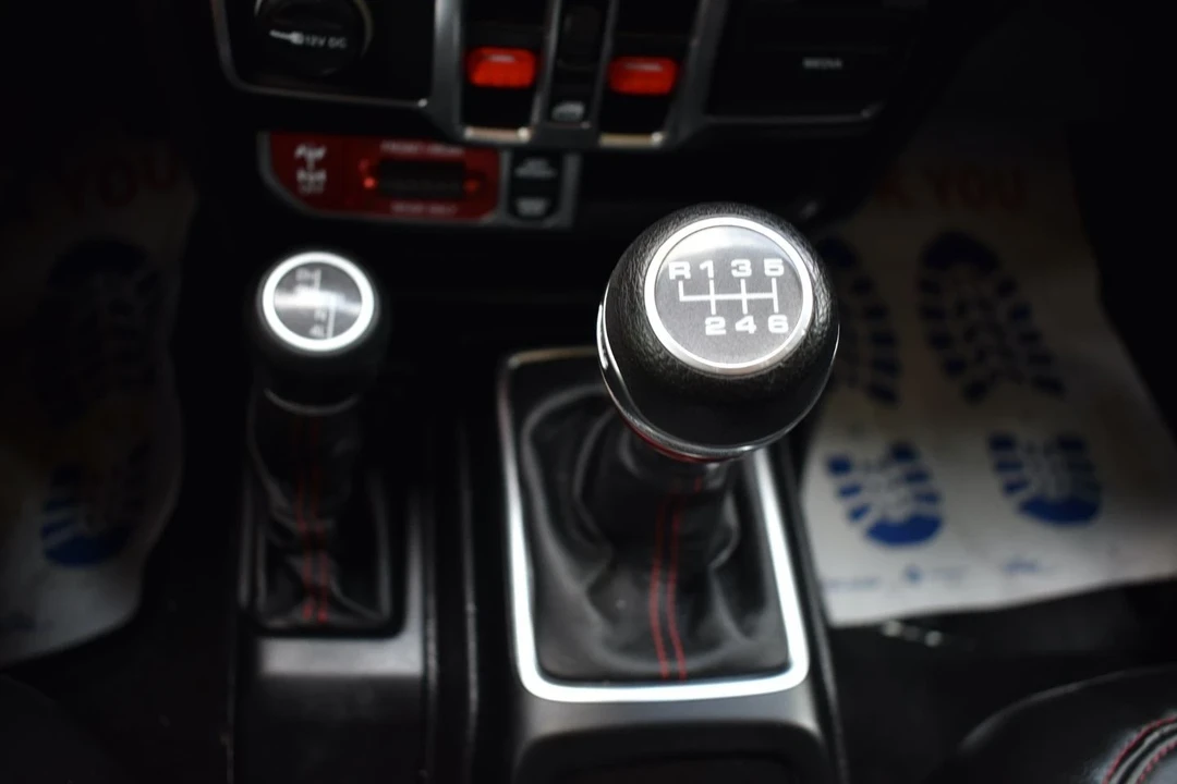 2022 Jeep JT Gladiator - Image 14 of 21