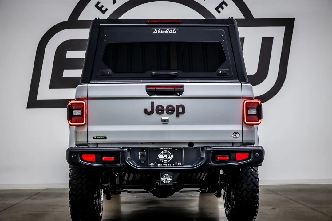 2022 Jeep JT Gladiator - Image 11 of 12