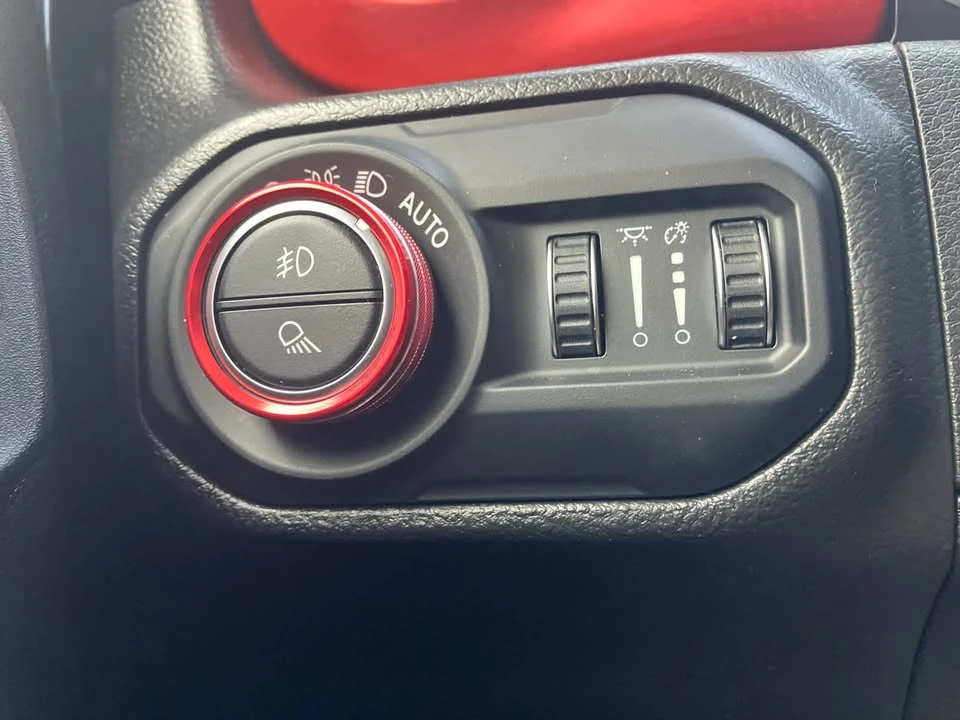 2022 Jeep JT Gladiator - Image 14 of 20