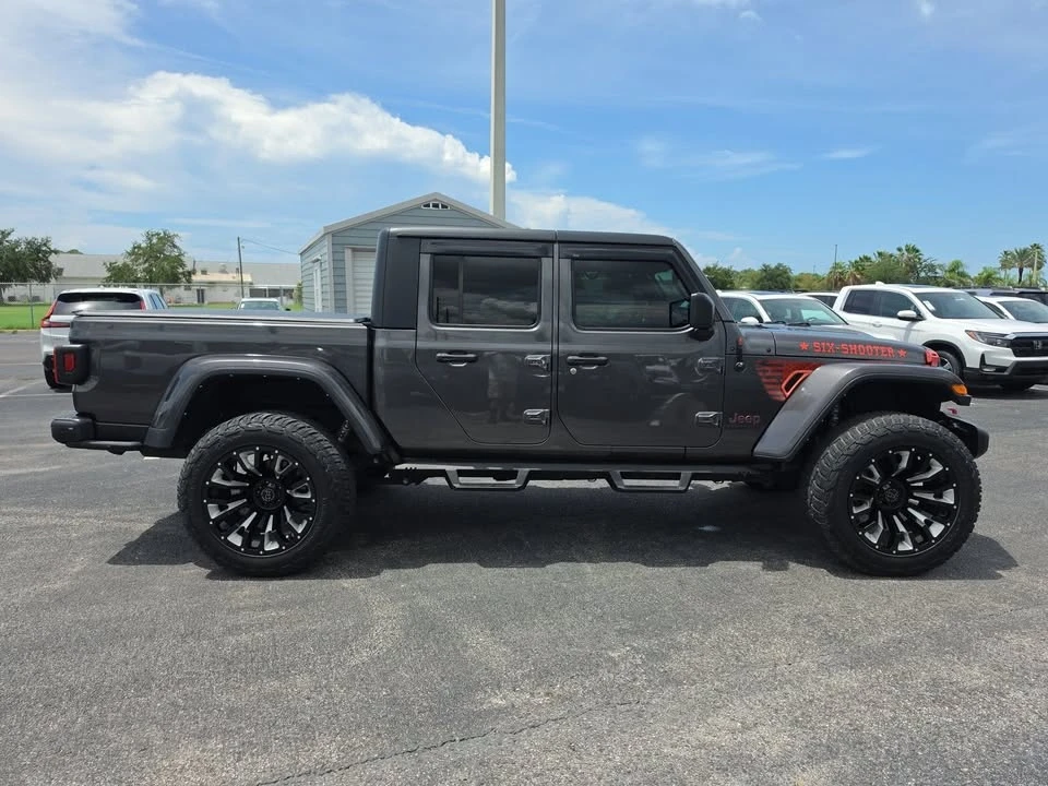 2022 Jeep JT Gladiator - Image 2 of 19