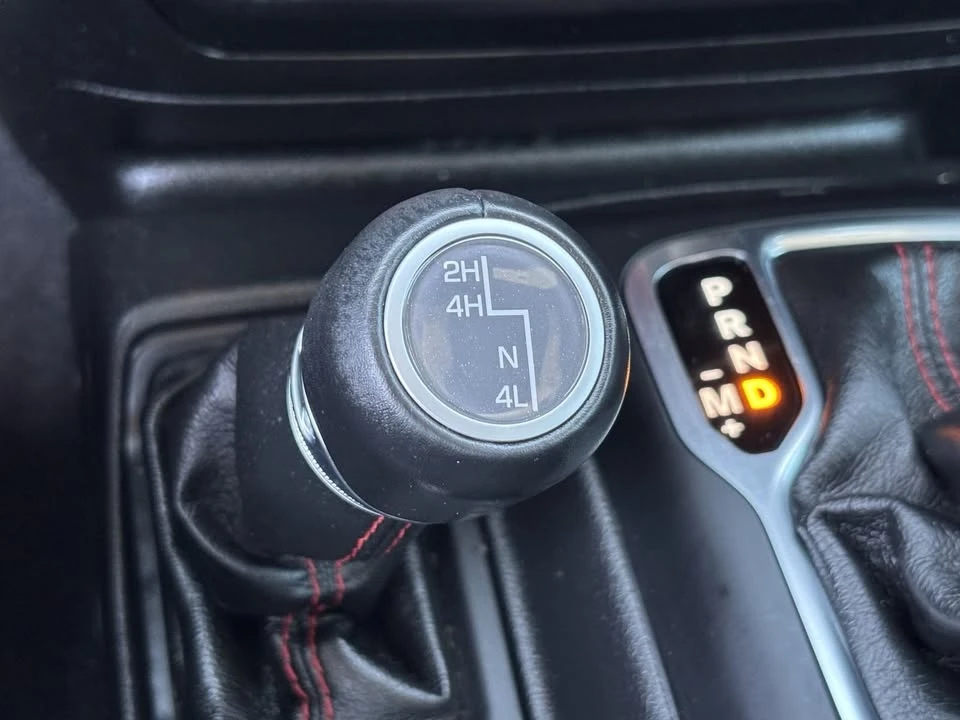2022 Jeep JT Gladiator - Image 12 of 17