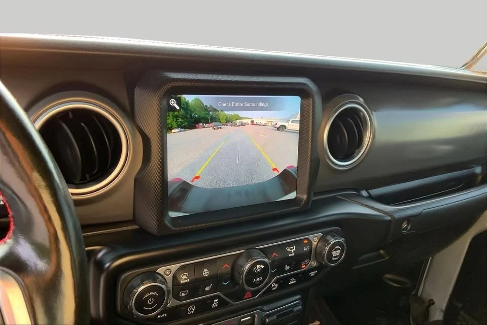 2022 Jeep JT Gladiator - Image 8 of 12