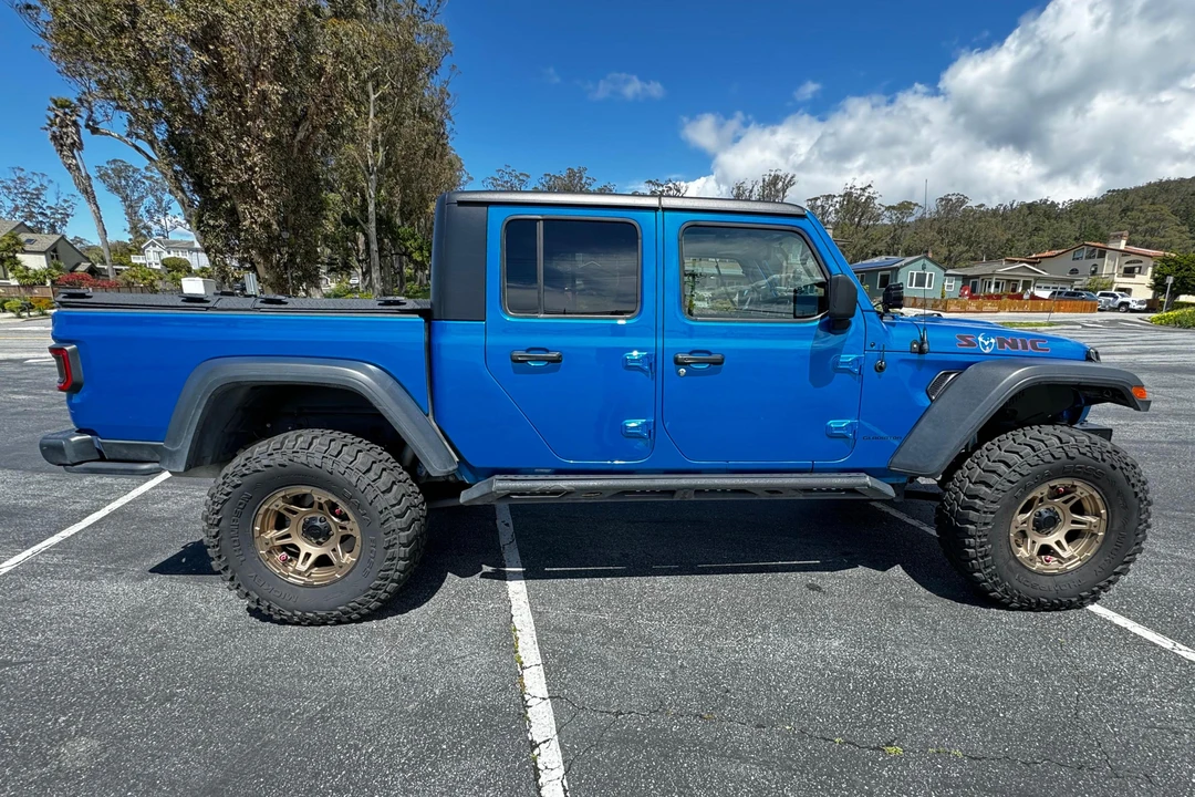 2022 Jeep JT Gladiator - Image 3 of 31