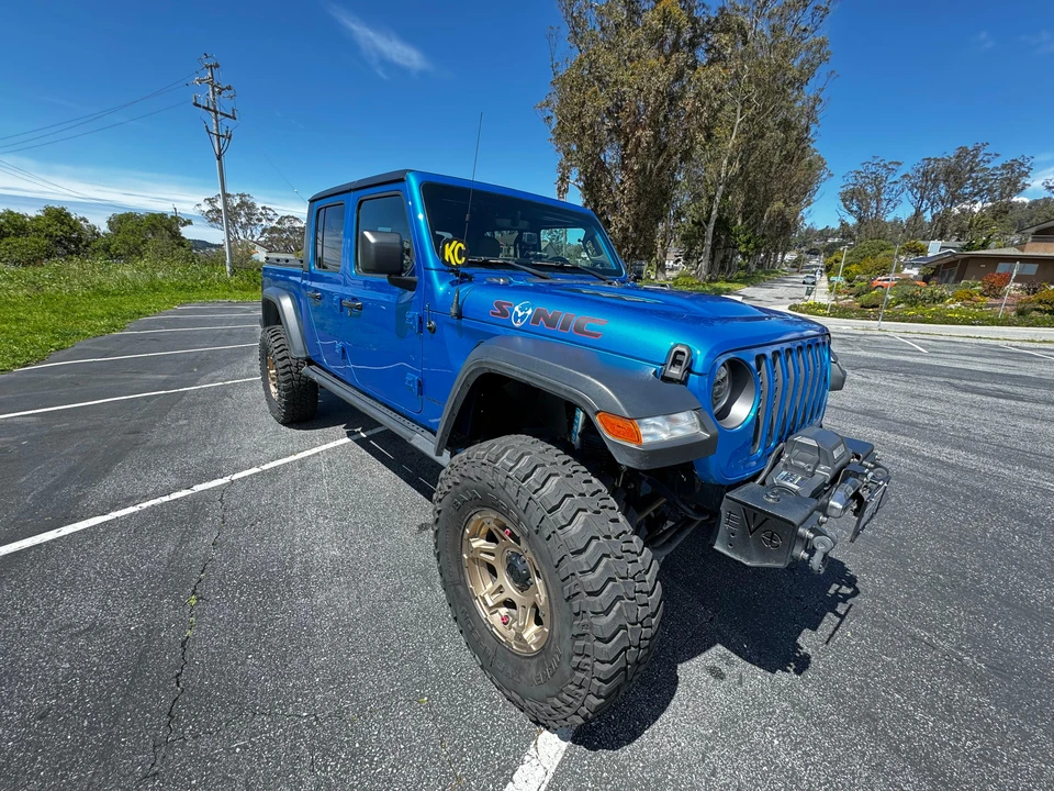 2022 Jeep JT Gladiator - Image 19 of 31
