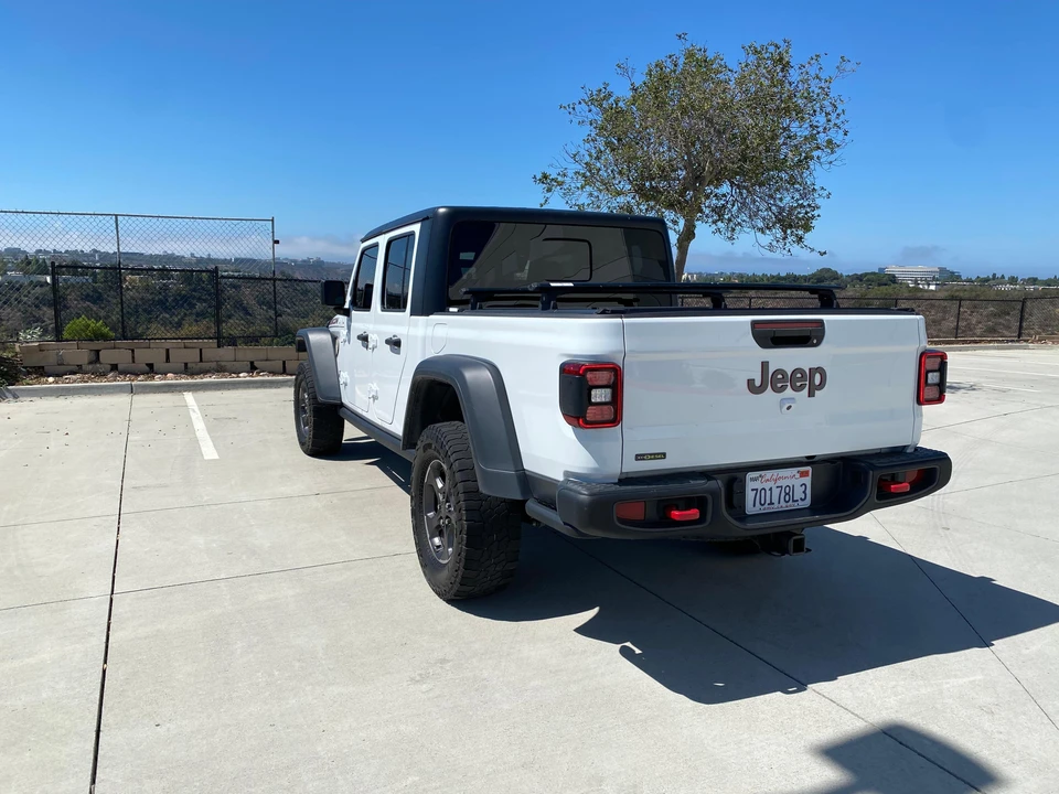 2022 Jeep JT Gladiator - Image 9 of 31
