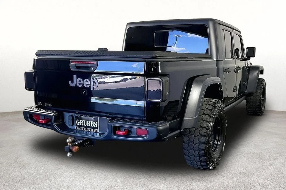 2022 Jeep JT Gladiator - Image 2 of 19
