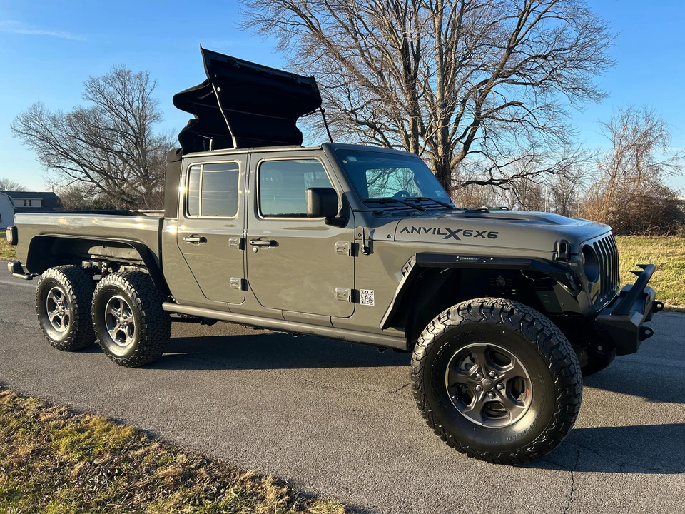 2022 Jeep JT Gladiator - Image 13 of 31