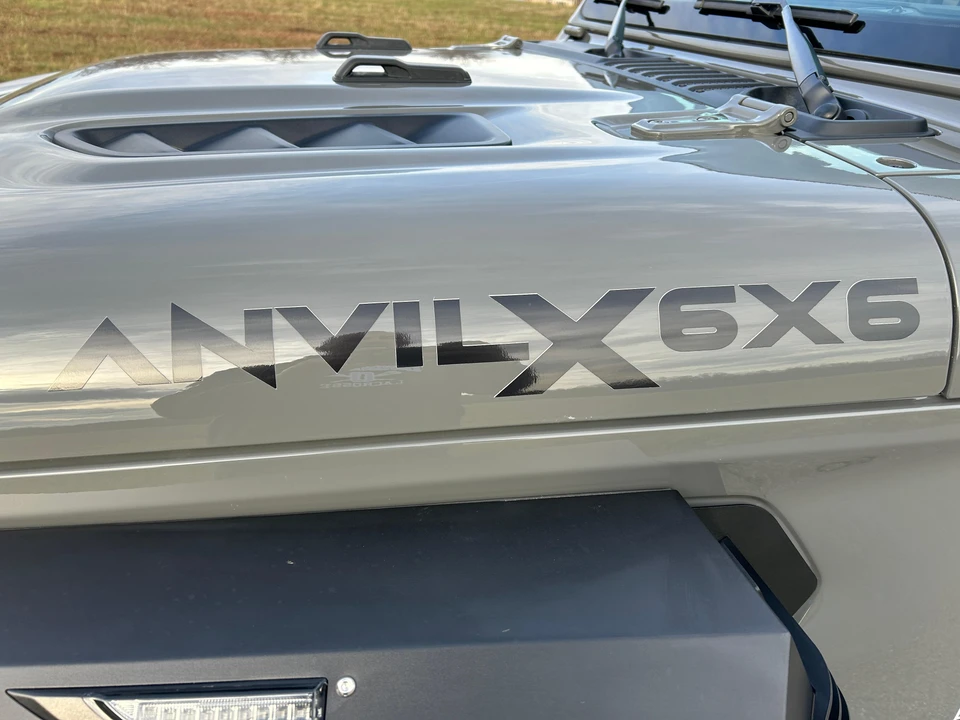 2022 Jeep JT Gladiator - Image 23 of 31