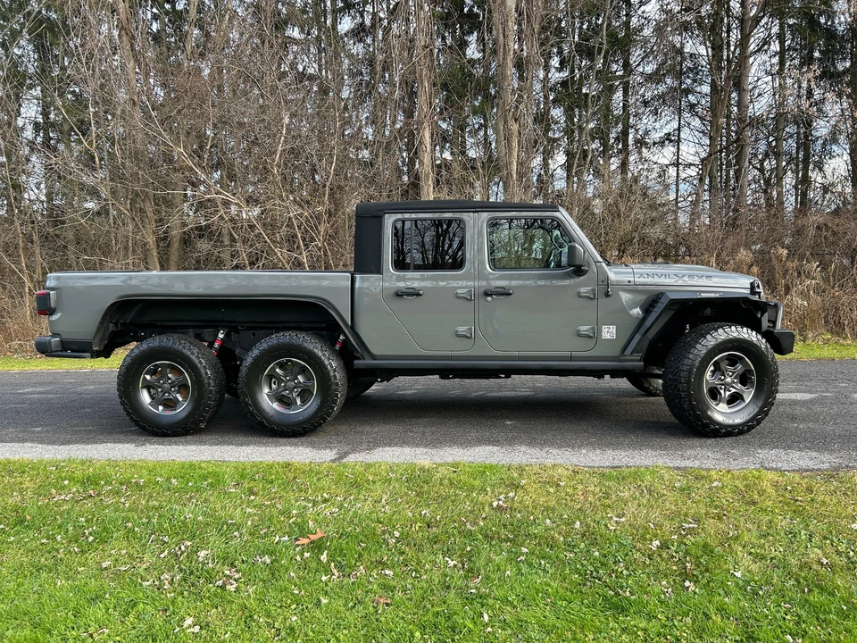 2022 Jeep JT Gladiator - Image 10 of 31