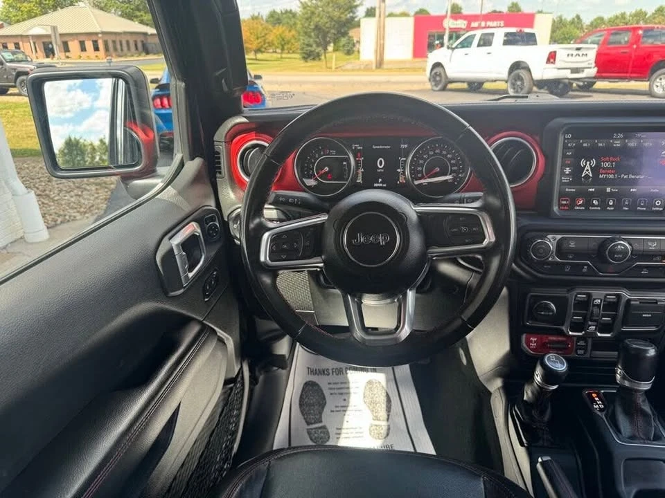 2022 Jeep JT Gladiator - Image 18 of 19