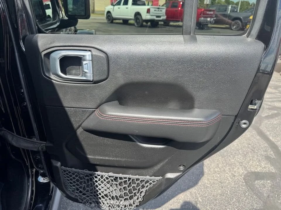 2022 Jeep JT Gladiator - Image 15 of 19