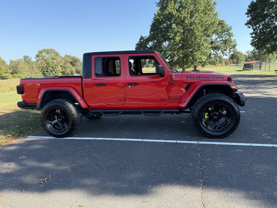 2022 Jeep JT Gladiator - Image 16 of 31