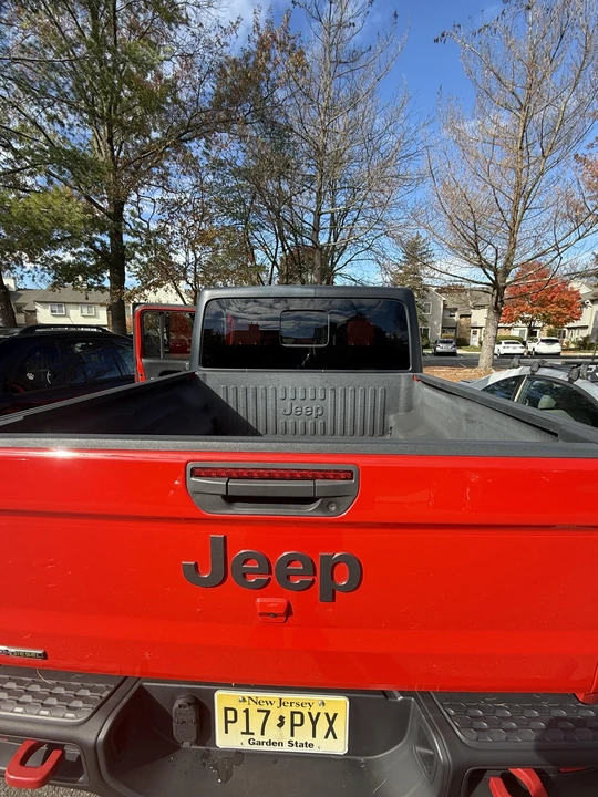 2022 Jeep JT Gladiator - Image 26 of 31