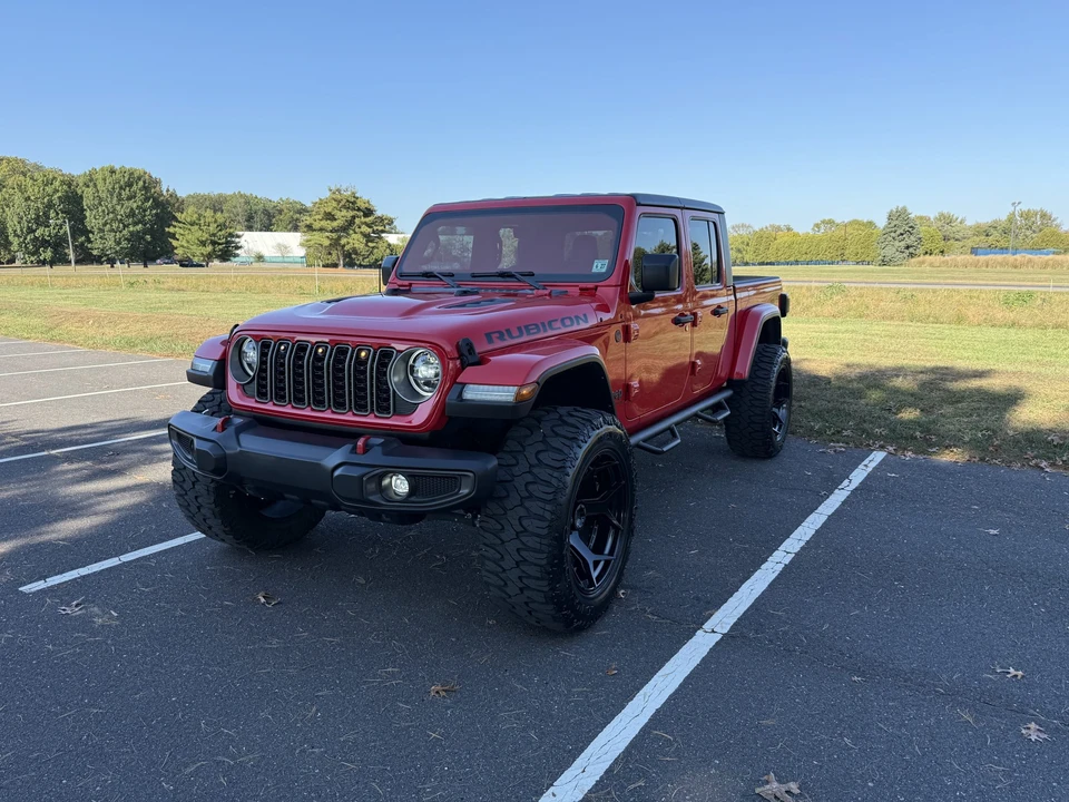2022 Jeep JT Gladiator - Image 8 of 31