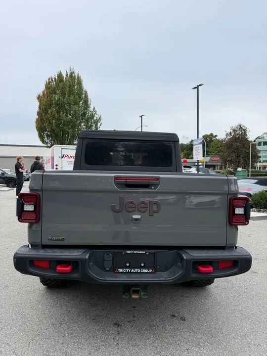 2022 Jeep JT Gladiator - Image 4 of 17