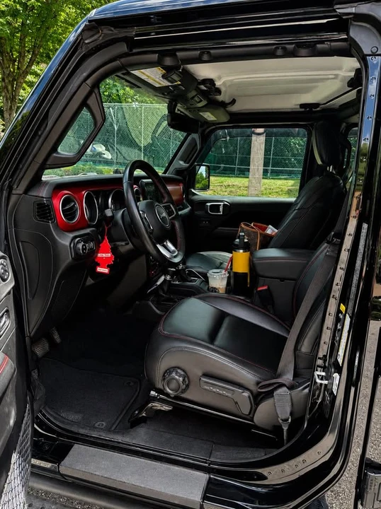 2022 Jeep JT Gladiator - Image 10 of 18