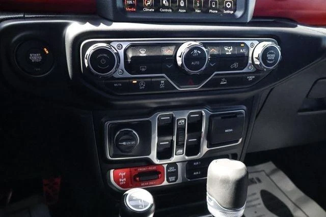 2022 Jeep JT Gladiator - Image 11 of 17