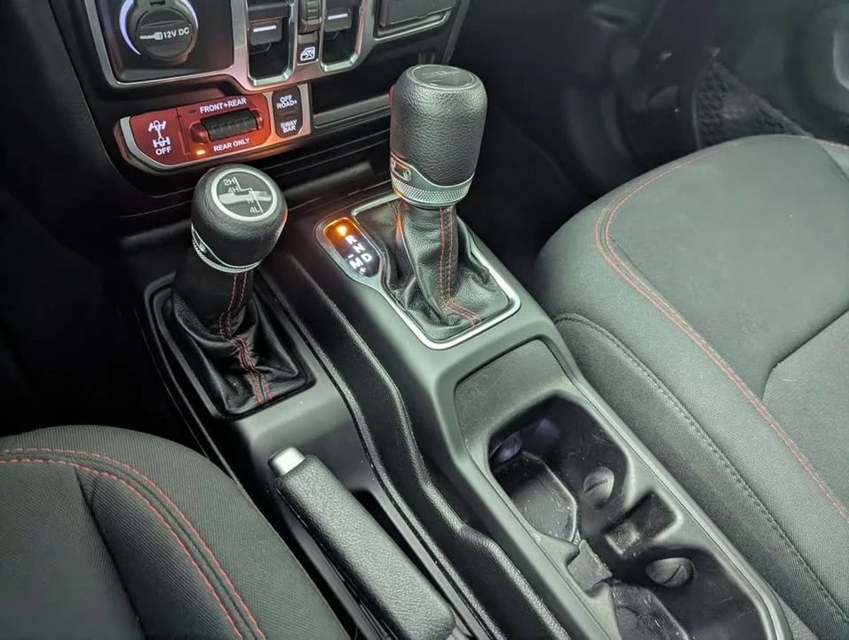 2022 Jeep JT Gladiator - Image 10 of 12