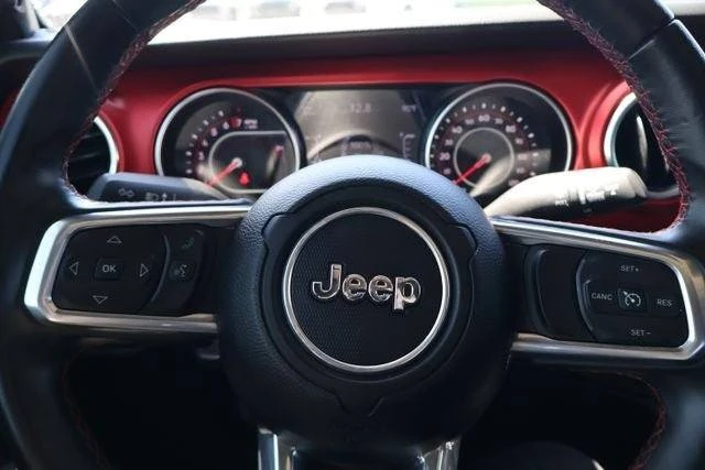 2022 Jeep JT Gladiator - Image 14 of 18
