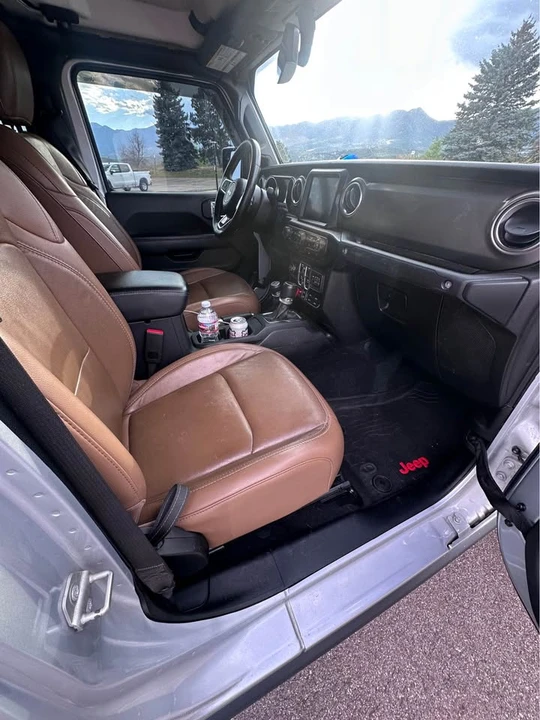 2022 Jeep JT Gladiator - Image 5 of 9