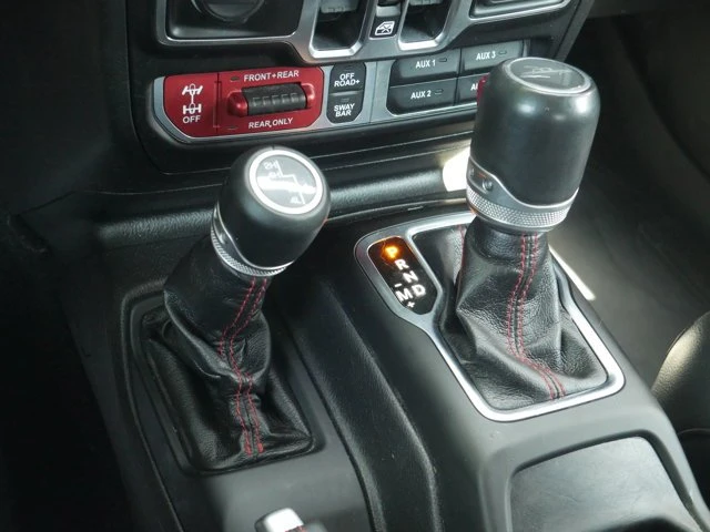 2022 Jeep JT Gladiator - Image 15 of 20
