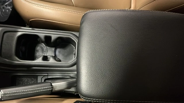 2022 Jeep JT Gladiator - Image 19 of 20