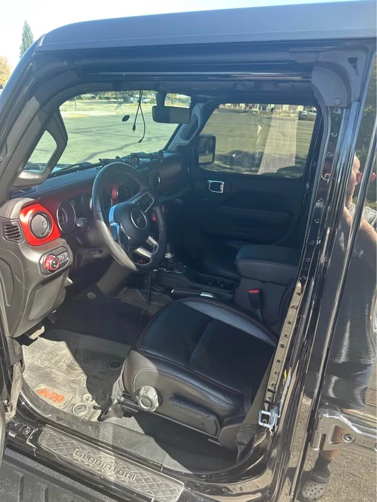 2022 Jeep JT Gladiator - Image 7 of 16