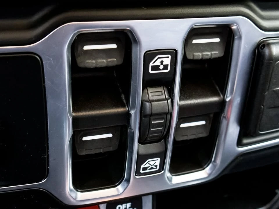 2022 Jeep JT Gladiator - Image 9 of 10
