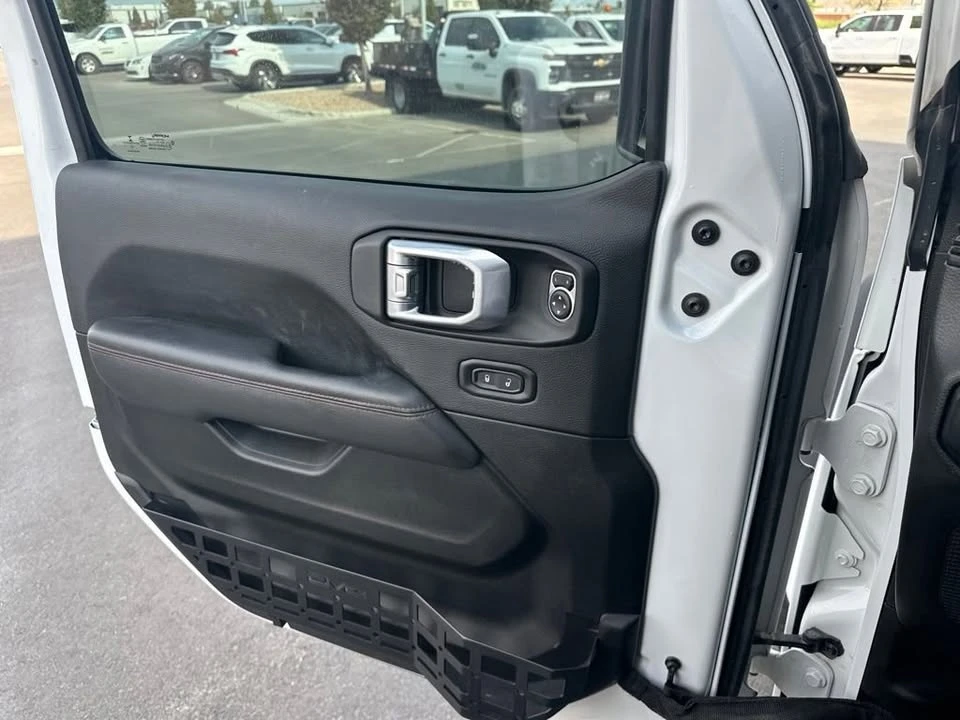 2022 Jeep JT Gladiator - Image 18 of 20
