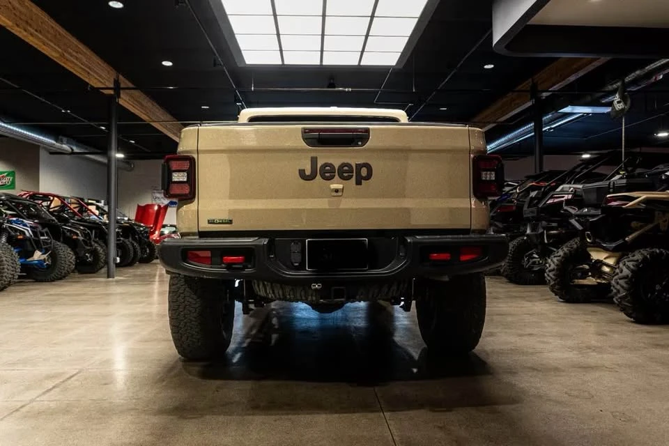 2022 Jeep JT Gladiator - Image 9 of 14