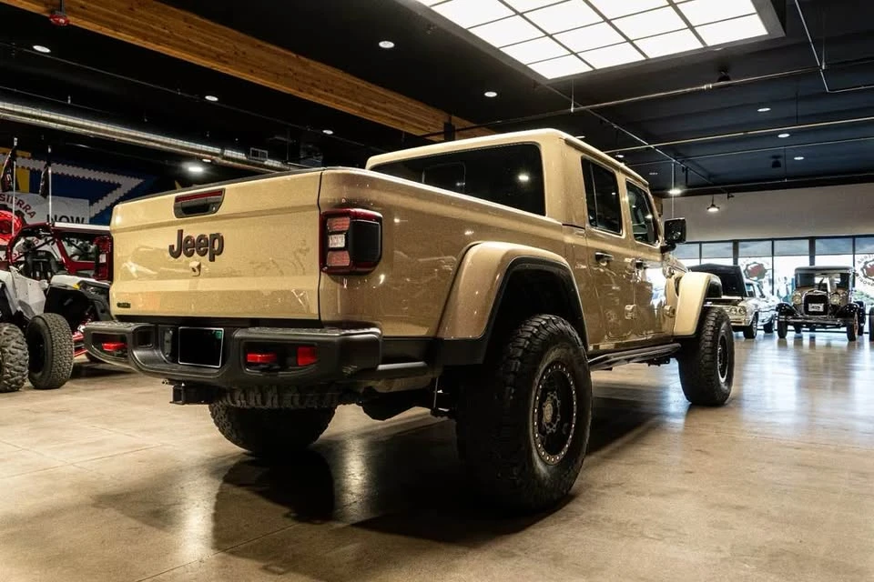 2022 Jeep JT Gladiator - Image 7 of 14