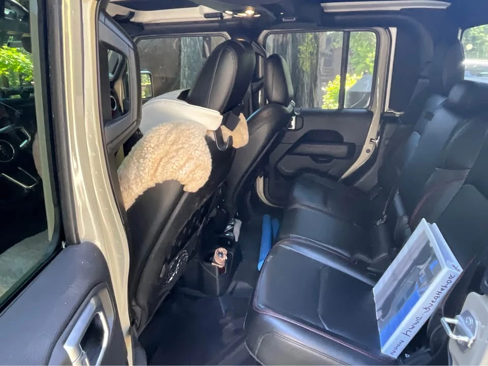 2022 Jeep JT Gladiator - Image 6 of 9