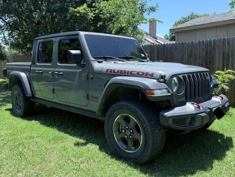 2022 Jeep JT Gladiator - Image 2 of 8