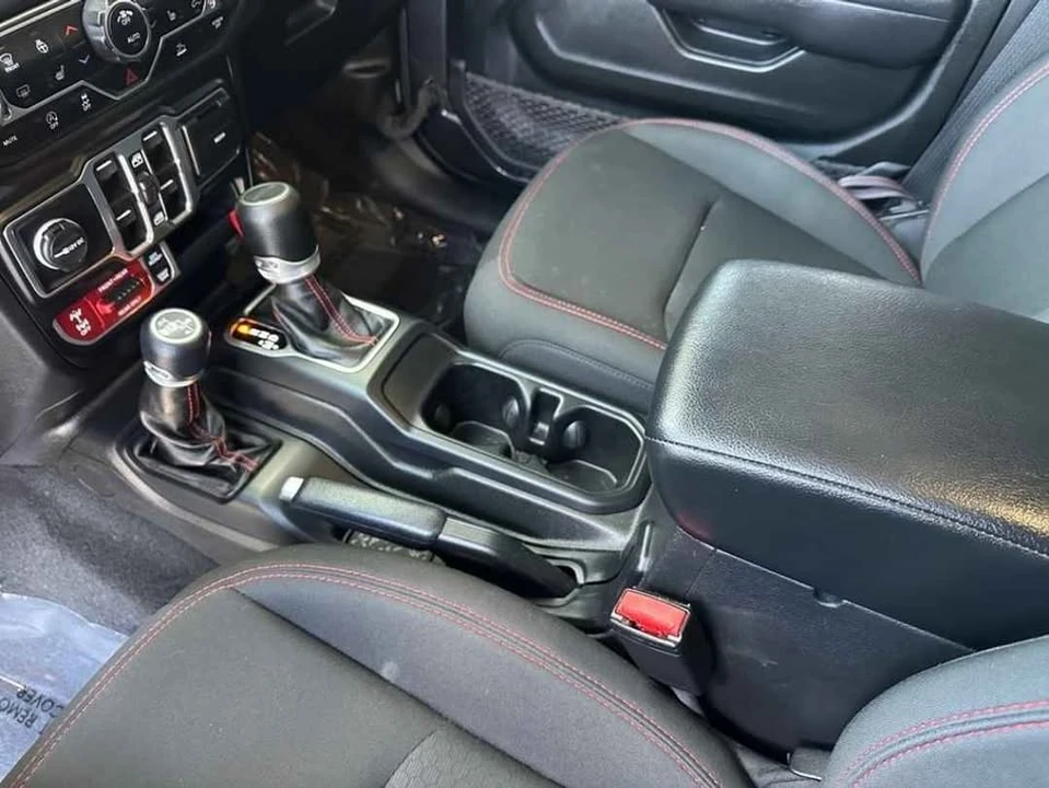 2022 Jeep JT Gladiator - Image 3 of 4