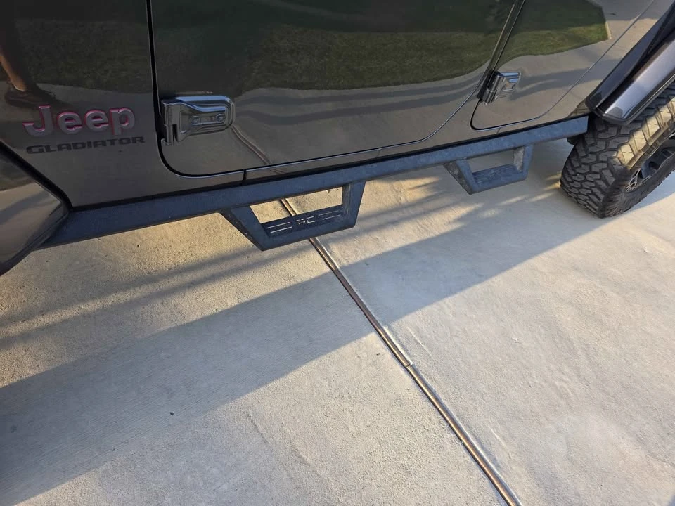 2022 Jeep JT Gladiator - Image 9 of 15