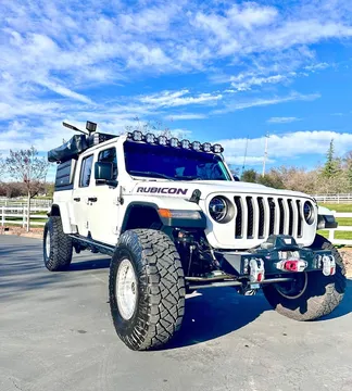 2022 Jeep Gladiator Rubicon Pickup 4D 5 ft