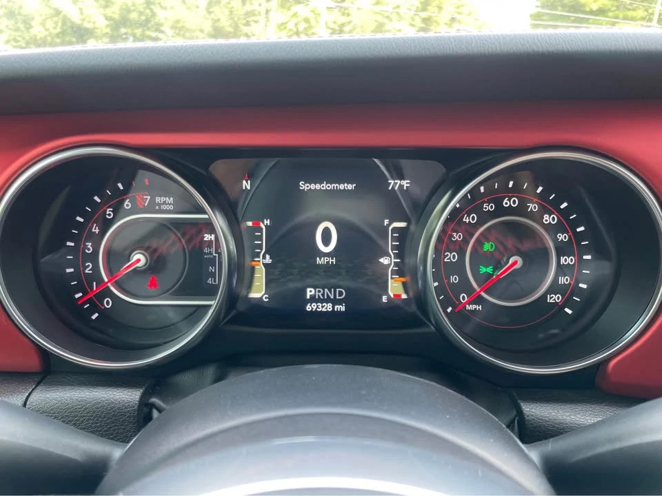2022 Jeep JT Gladiator - Image 12 of 17