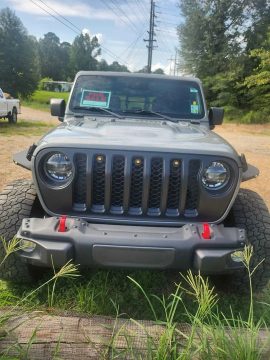 2022 Jeep JT Gladiator - Image 2 of 11