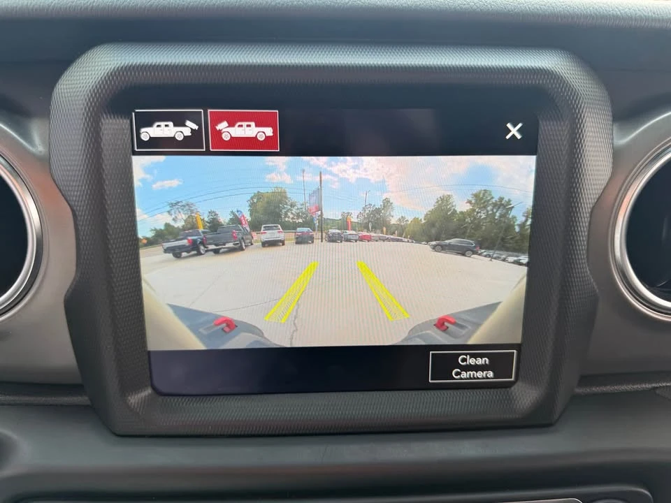 2022 Jeep JT Gladiator - Image 15 of 19