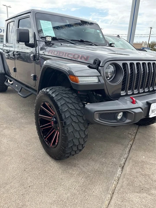 2022 Jeep JT Gladiator - Image 2 of 13