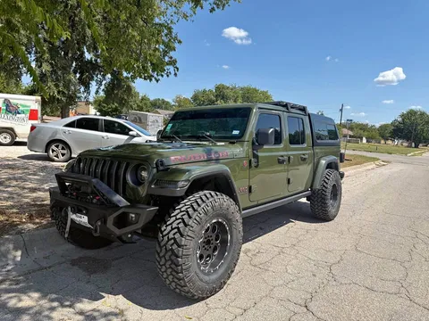 2022 Jeep Gladiator Rubicon Pickup 4D 5 ft