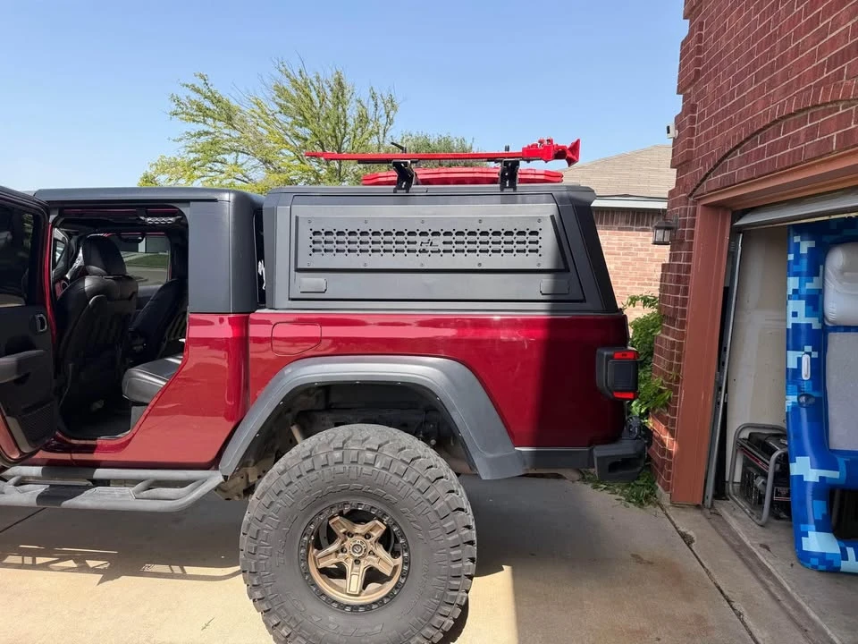 2022 Jeep JT Gladiator - Image 14 of 20