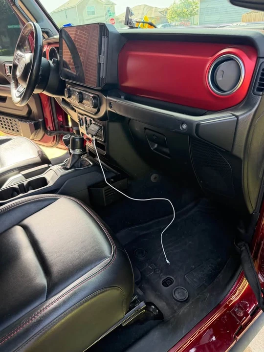 2022 Jeep JT Gladiator - Image 11 of 20