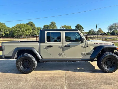 2022 Jeep Gladiator Rubicon Pickup 4D 5 ft