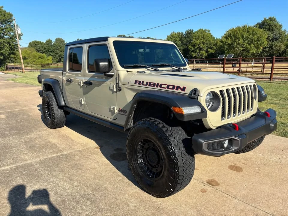 2022 Jeep JT Gladiator - Image 2 of 10
