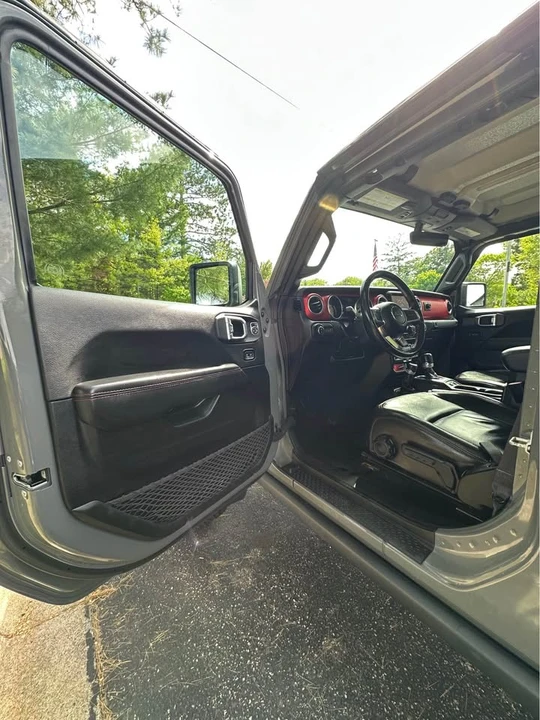 2022 Jeep JT Gladiator - Image 10 of 20