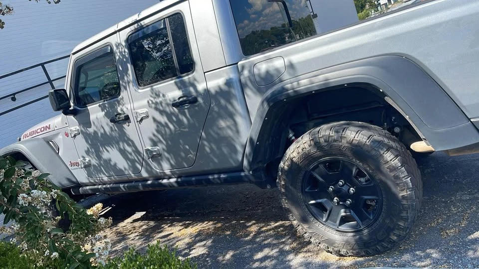 2022 Jeep JT Gladiator - Image 5 of 13
