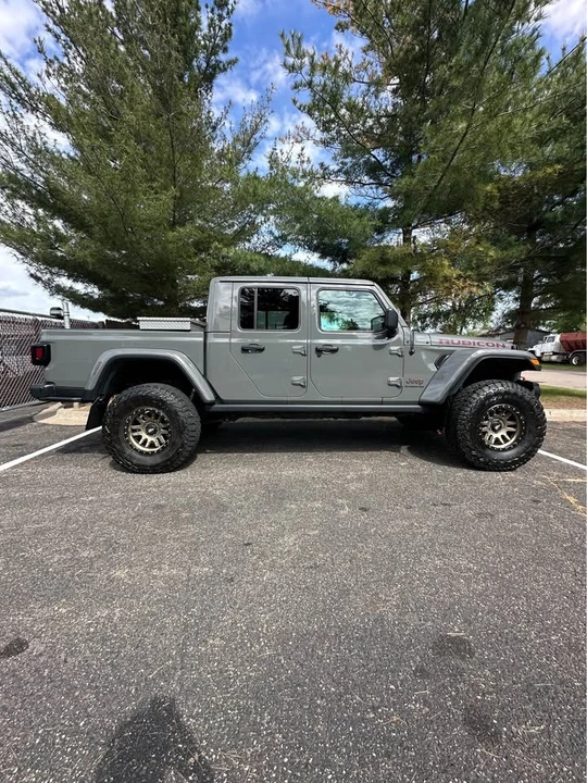 2022 Jeep JT Gladiator - Image 5 of 20