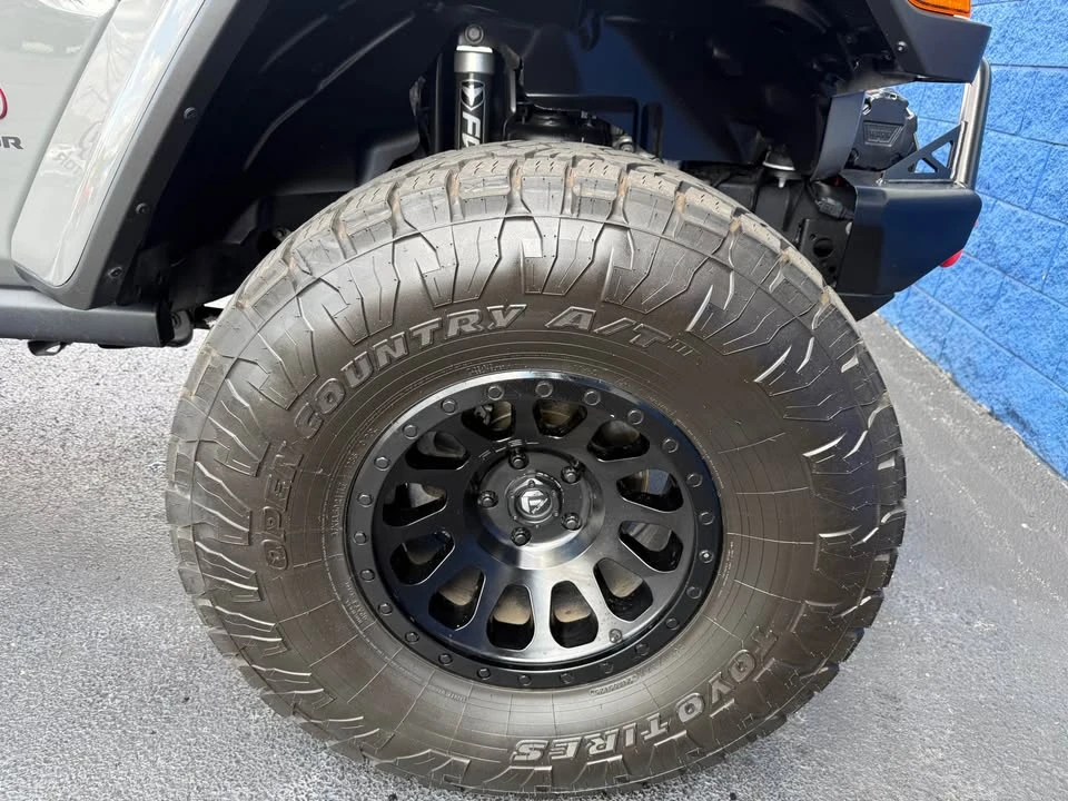 2022 Jeep JT Gladiator - Image 18 of 20